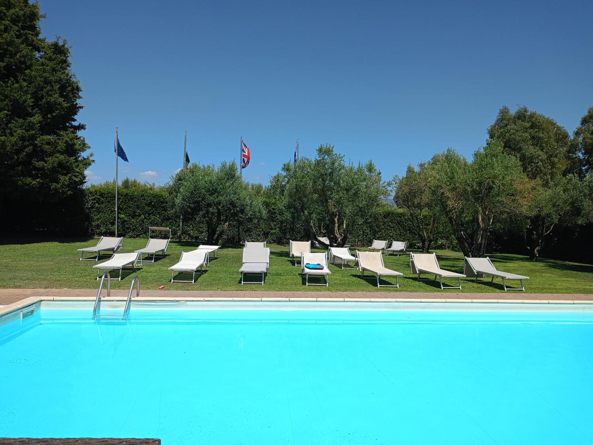 Casale Di Tormaggiore Villa And Country Suites Pomezia Exterior foto