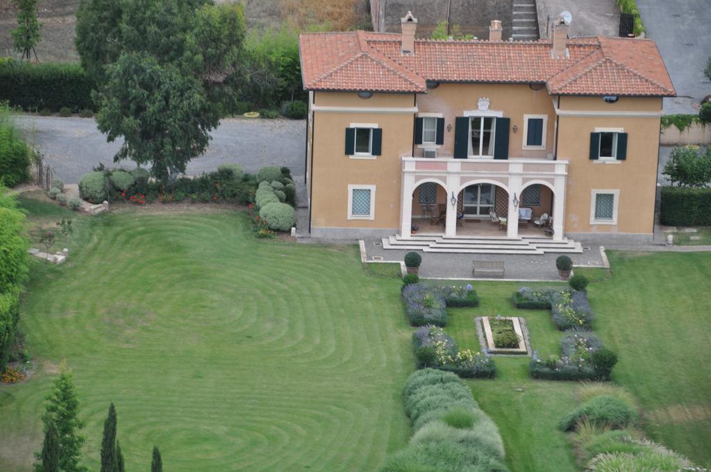 Casale Di Tormaggiore Villa And Country Suites Pomezia Exterior foto